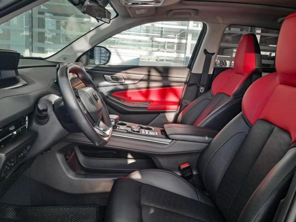 Changan UNI-S (CS55 Plus) с пробегом 2024 года, цена 2 390 000 рублей, 14490 км, внедорожник, Автокод Объявления