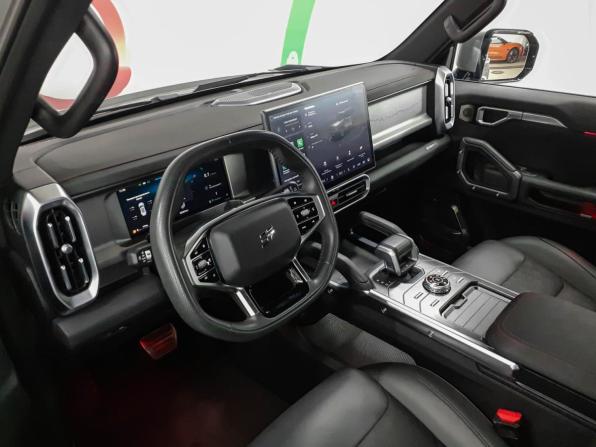 JETOUR T2 с пробегом 2024 года, цена 3 290 000 рублей, 32827 км, внедорожник, Автокод Объявления