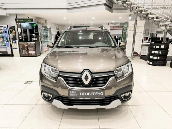 Renault Sandero II Рестайлинг с пробегом 2018 года, цена 1 280 000 рублей, 59418 км, хэтчбек, Автокод Объявления