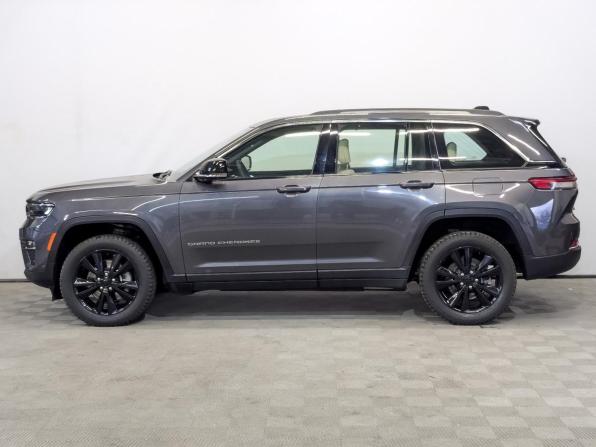Jeep Grand Cherokee V (WL) с пробегом 2022 года, цена 5 750 000 рублей, 33944 км, внедорожник, Автокод Объявления