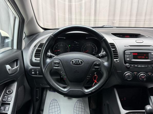 Kia Cerato III Рестайлинг (Classic) с пробегом 2017 года, цена 1 049 000 рублей, 135479 км, седан, Автокод Объявления