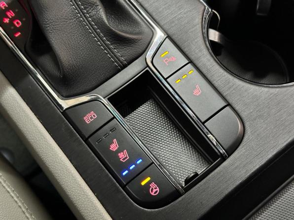 Kia Carnival III с пробегом 2018 года, цена 2 770 000 рублей, 111200 км, минивэн, Автокод Объявления