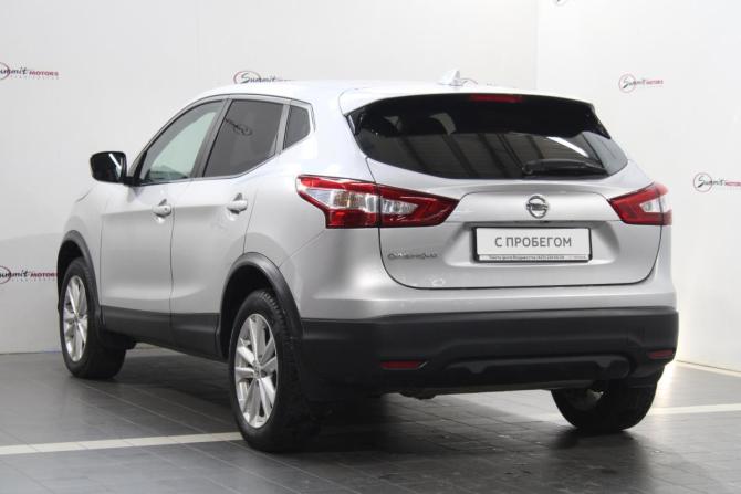 Nissan Qashqai II с пробегом 2018 года, цена 1 900 000 рублей, 79100 км, внедорожник, Автокод Объявления