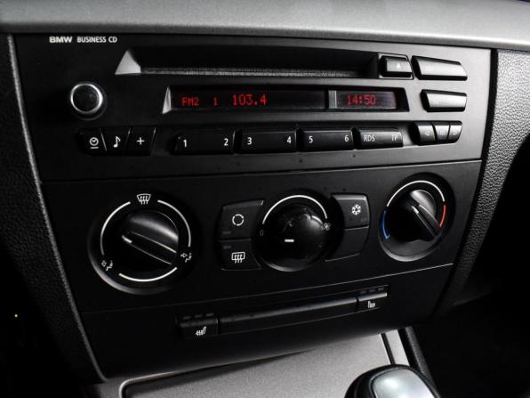 BMW 1 серии I (E81/E82/E87/E88) Рестайлинг с пробегом 2011 года, цена 769 000 рублей, 236459 км, хэтчбек, Автокод Объявления
