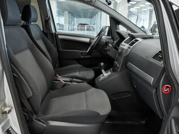 Opel Zafira B Рестайлинг с пробегом 2012 года, цена 674 000 рублей, 136831 км, компактвэн, Автокод Объявления