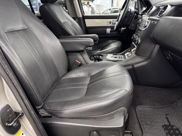 Land Rover Discovery IV Рестайлинг с пробегом 2013 года, цена 2 120 000 рублей, 234522 км, внедорожник, Автокод Объявления