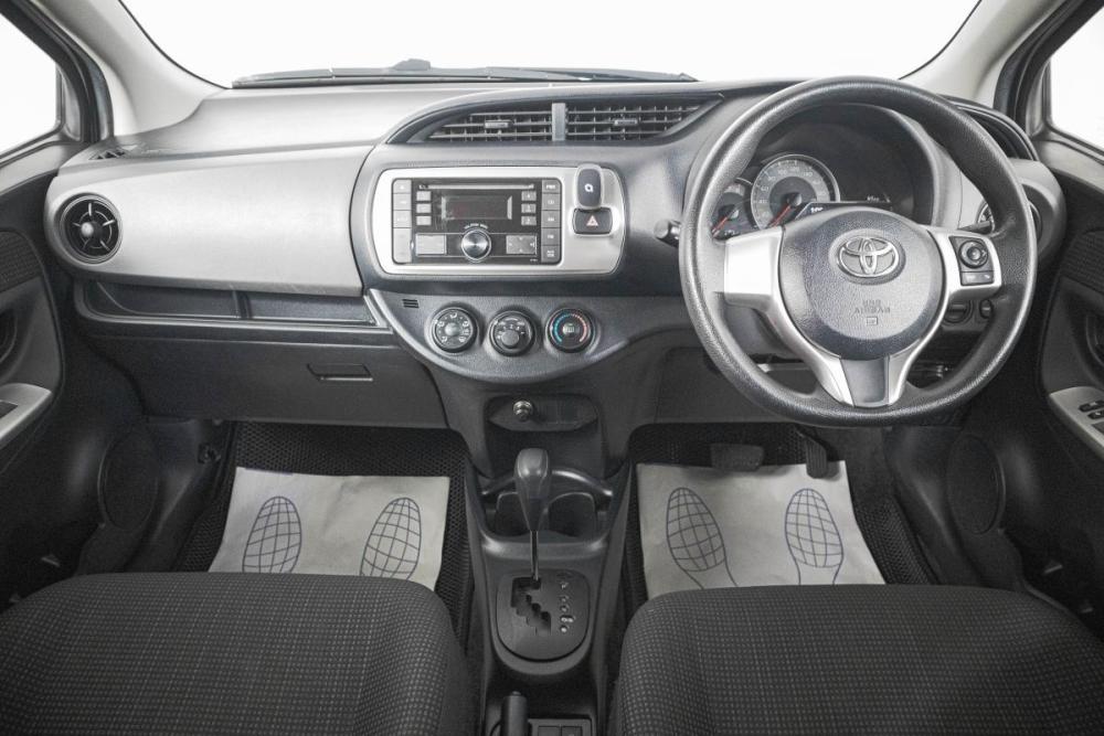 Toyota Vitz III (XP130) Рестайлинг Кемерово  - изображение 14