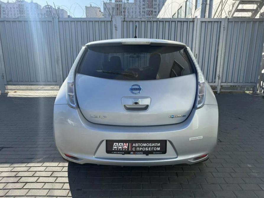 Nissan Leaf I (ZE0/AZE0) Ростов-на-Дону  - изображение 5