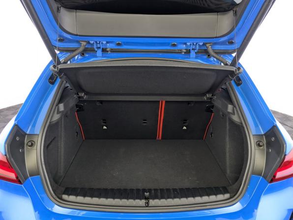 BMW 1 серии III (F40) с пробегом 2019 года, цена 3 500 000 рублей, 107221 км, хэтчбек, Автокод Объявления