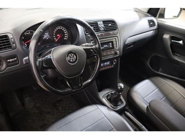 Volkswagen Polo V Рестайлинг с пробегом 2016 года, цена 759 000 рублей, 199949 км, седан, Автокод Объявления