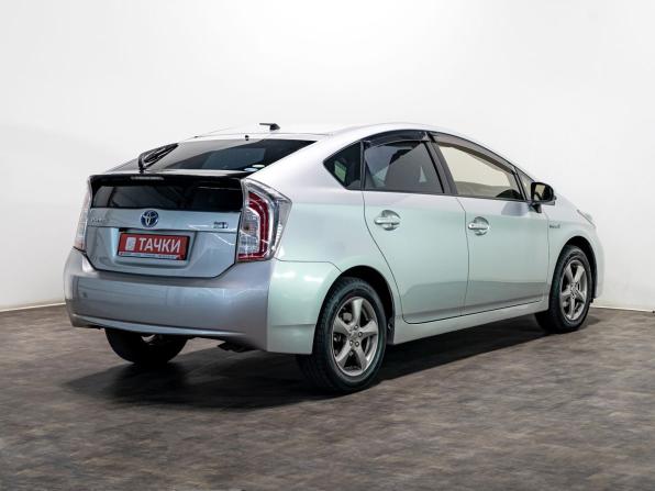 Toyota Prius III Рестайлинг (XW30) с пробегом 2015 года, цена 1 330 000 рублей, 157600 км, лифтбек, Автокод Объявления