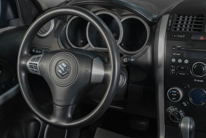 Suzuki Grand Vitara II Рестайлинг с пробегом 2008 года, цена 899 000 рублей, 186000 км, внедорожник, Автокод Объявления