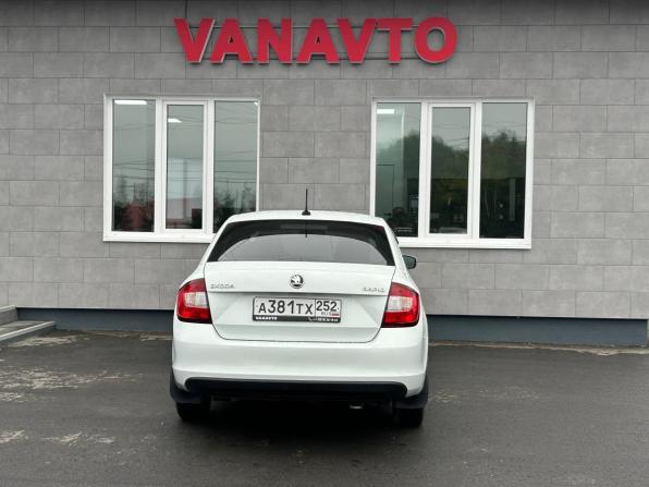 Skoda Rapid I Рестайлинг с пробегом 2018 года, цена 1 410 000 рублей, 102520 км, лифтбек, Автокод Объявления