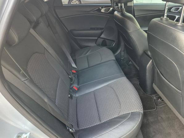 Kia Ceed III с пробегом 2019 года, цена 1 696 000 рублей, 114730 км, хэтчбек, Автокод Объявления