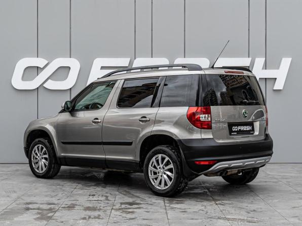 Skoda Yeti I с пробегом 2012 года, цена 1 035 000 рублей, 179645 км, внедорожник, Автокод Объявления