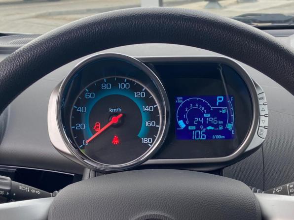Chevrolet Spark III (M300) Рестайлинг с пробегом 2021 года, цена 1 300 000 рублей, 24196 км, хэтчбек, Автокод Объявления