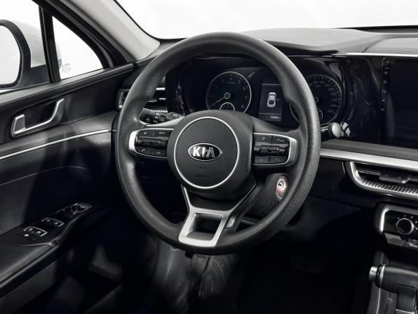 Kia K5 III с пробегом 2021 года, цена 2 139 000 рублей, 72864 км, седан, Автокод Объявления
