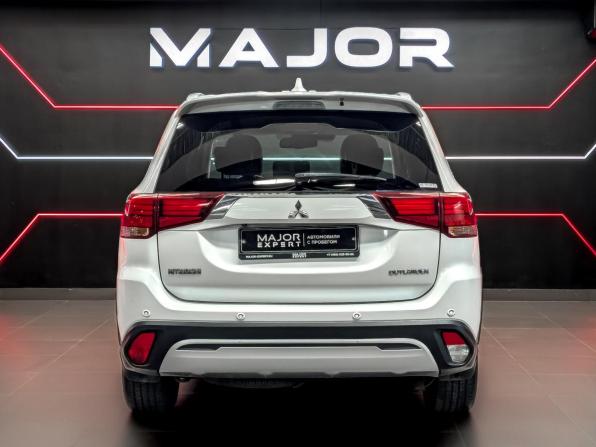 Mitsubishi Outlander III Рестайлинг 3 с пробегом 2018 года, цена 2 750 000 рублей, 86888 км, внедорожник, Автокод Объявления