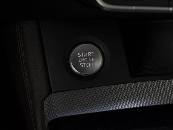 Audi Q5 II (FY) Рестайлинг с пробегом 2021 года, цена 4 349 000 рублей, 140358 км, внедорожник, Автокод Объявления