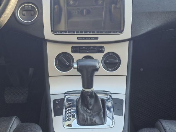Volkswagen Passat B6 с пробегом 2007 года, цена 690 000 рублей, 206686 км, седан, Автокод Объявления