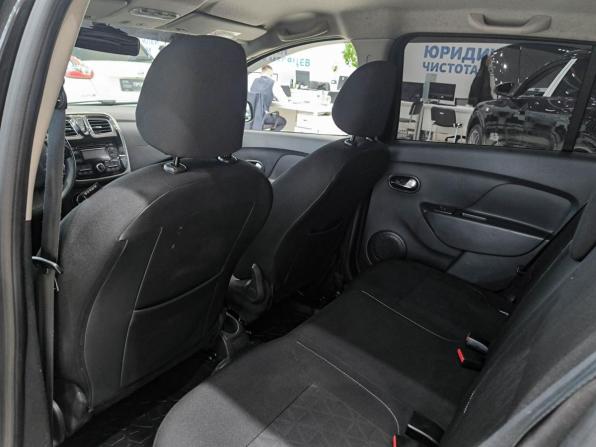 Renault Sandero II с пробегом 2016 года, цена 950 000 рублей, 116293 км, хэтчбек, Автокод Объявления