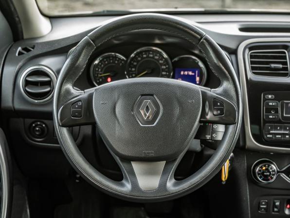 Renault Sandero II с пробегом 2017 года, цена 1 168 000 рублей, 81976 км, хэтчбек, Автокод Объявления