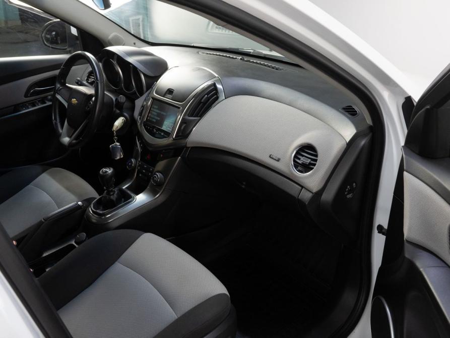 Chevrolet Cruze I Рестайлинг Тюмень  - изображение 14