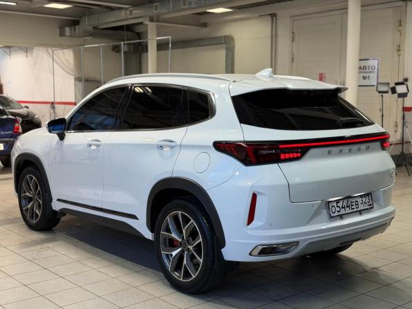 Exeed LX I Рестайлинг с пробегом 2023 года, цена 2 029 000 рублей, 11877 км, внедорожник, Автокод Объявления