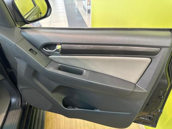 Chevrolet TrailBlazer II с пробегом 2014 года, цена 1 275 000 рублей, 234652 км, внедорожник, Автокод Объявления
