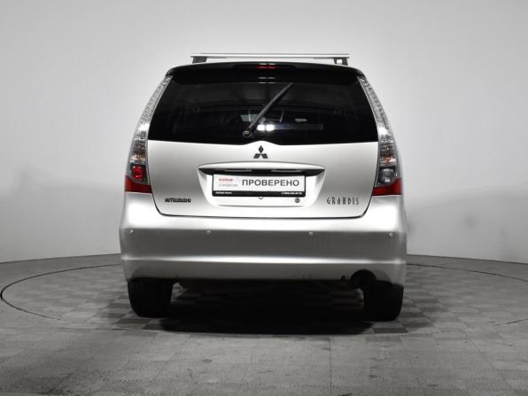 Mitsubishi Grandis I с пробегом 2008 года, цена 659 000 рублей, 276134 км, минивэн, Автокод Объявления