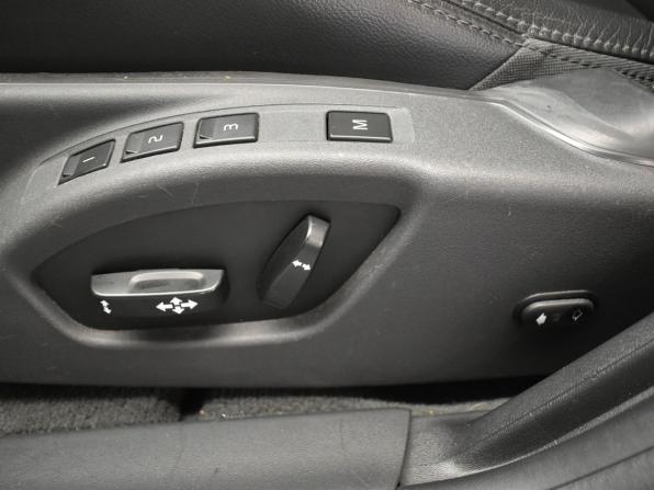 Volvo S60 II Рестайлинг с пробегом 2015 года, цена 1 727 000 рублей, 158095 км, седан, Автокод Объявления