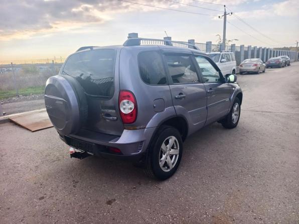 Chevrolet Niva I Рестайлинг с пробегом 2010 года, цена 300 000 рублей, 213000 км, внедорожник, Автокод Объявления