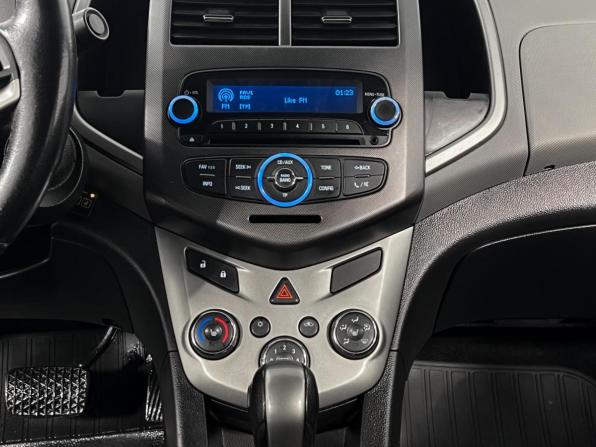 Chevrolet Aveo II с пробегом 2013 года, цена 615 000 рублей, 210105 км, седан, Автокод Объявления