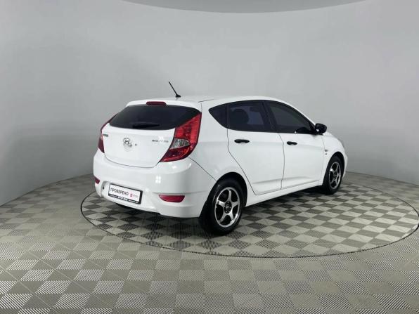 Hyundai Solaris I с пробегом 2013 года, цена 670 000 рублей, 226000 км, хэтчбек, Автокод Объявления