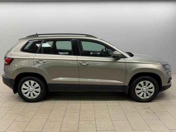 Skoda Karoq I с пробегом 2020 года, цена 2 222 000 рублей, 85081 км, внедорожник, Автокод Объявления