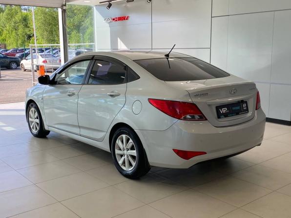Hyundai Solaris I Рестайлинг с пробегом 2014 года, цена 845 000 рублей, 197613 км, седан, Автокод Объявления
