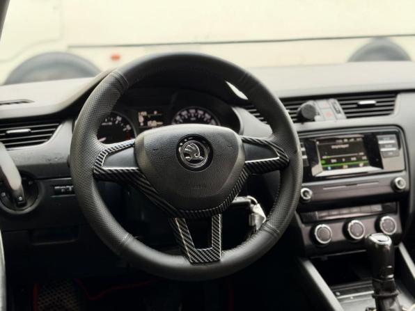 Skoda Octavia III (A7) с пробегом 2017 года, цена 860 000 рублей, 448806 км, лифтбек, Автокод Объявления
