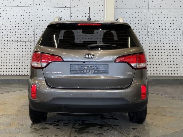 Kia Sorento II Рестайлинг с пробегом 2017 года, цена 1 510 000 рублей, 121036 км, внедорожник, Автокод Объявления