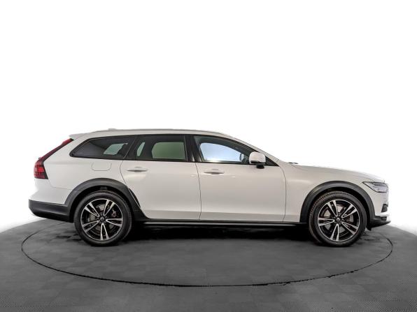 Volvo V90 Cross Country I Рестайлинг с пробегом 2021 года, цена 4 400 000 рублей, 75544 км, универсал, Автокод Объявления
