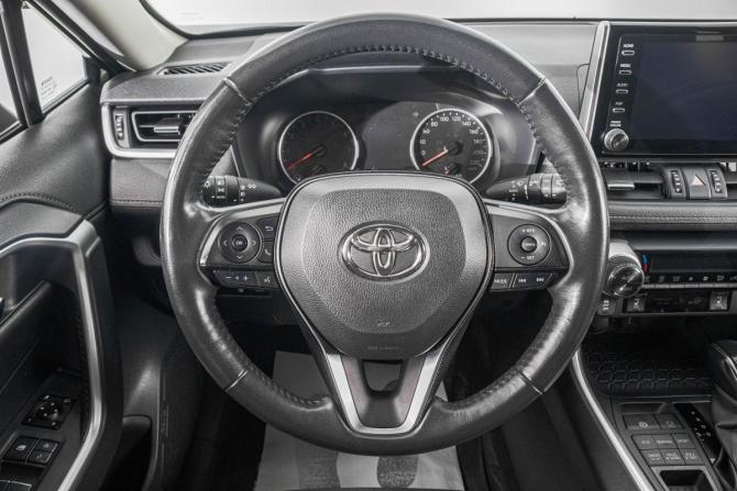 Toyota RAV4 V (XA50) с пробегом 2021 года, цена 3 609 000 рублей, 87500 км, внедорожник, Автокод Объявления