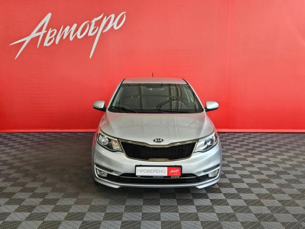 Kia Rio III Рестайлинг с пробегом 2015 года, цена 1 180 000 рублей, 124471 км, седан, Автокод Объявления