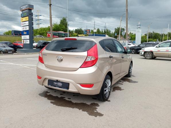 Hyundai Solaris I с пробегом 2013 года, цена 520 000 рублей, 254438 км, хэтчбек, Автокод Объявления