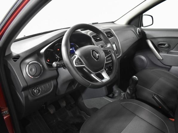 Renault Sandero II Рестайлинг с пробегом 2018 года, цена 1 273 000 рублей, 14962 км, хэтчбек, Автокод Объявления