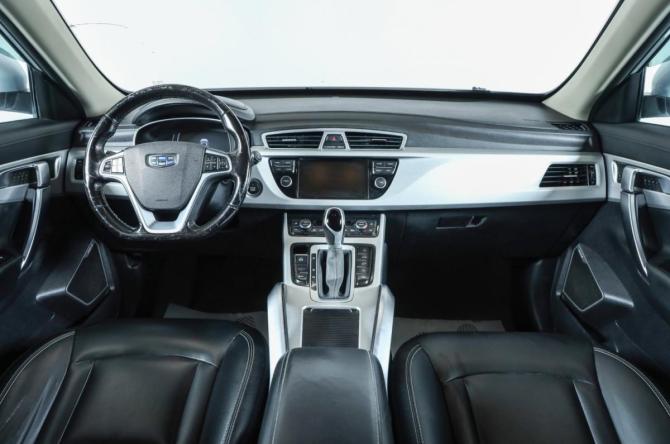 Geely Atlas I с пробегом 2018 года, цена 1 829 000 рублей, 127000 км, внедорожник, Автокод Объявления