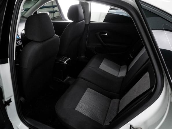 Volkswagen Polo V с пробегом 2012 года, цена 724 000 рублей, 208590 км, седан, Автокод Объявления