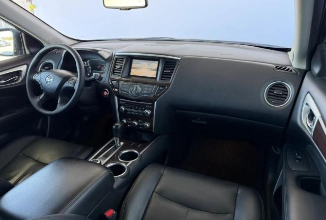 Nissan Pathfinder IV с пробегом 2015 года, цена 1 625 000 рублей, 199562 км, внедорожник, Автокод Объявления