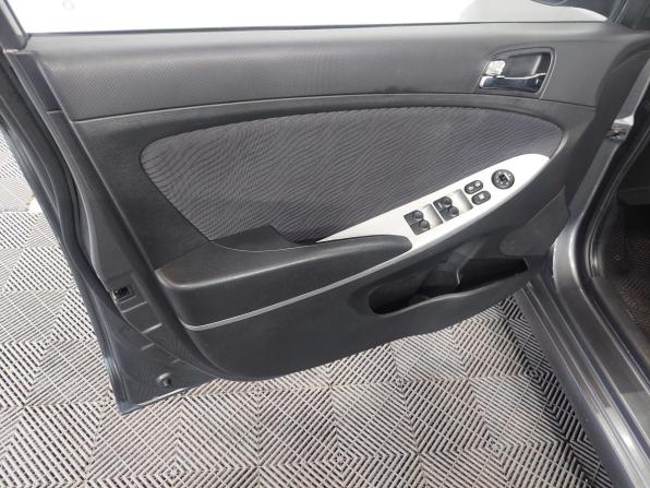 Hyundai Solaris I с пробегом 2012 года, цена 770 000 рублей, 150000 км, седан, Автокод Объявления