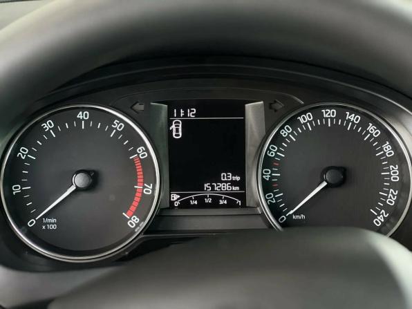 Skoda Rapid I с пробегом 2017 года, цена 1 095 000 рублей, 157286 км, лифтбек, Автокод Объявления