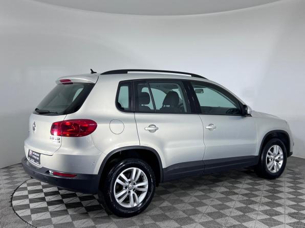 Volkswagen Tiguan I с пробегом 2011 года, цена 1 450 000 рублей, 107883 км, внедорожник, Автокод Объявления