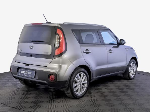 Kia Soul II Рестайлинг с пробегом 2017 года, цена 1 450 000 рублей, 95008 км, хэтчбек, Автокод Объявления